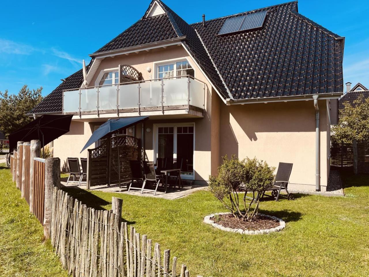 Ferienwohnung Asia In Борн Экстерьер фото
